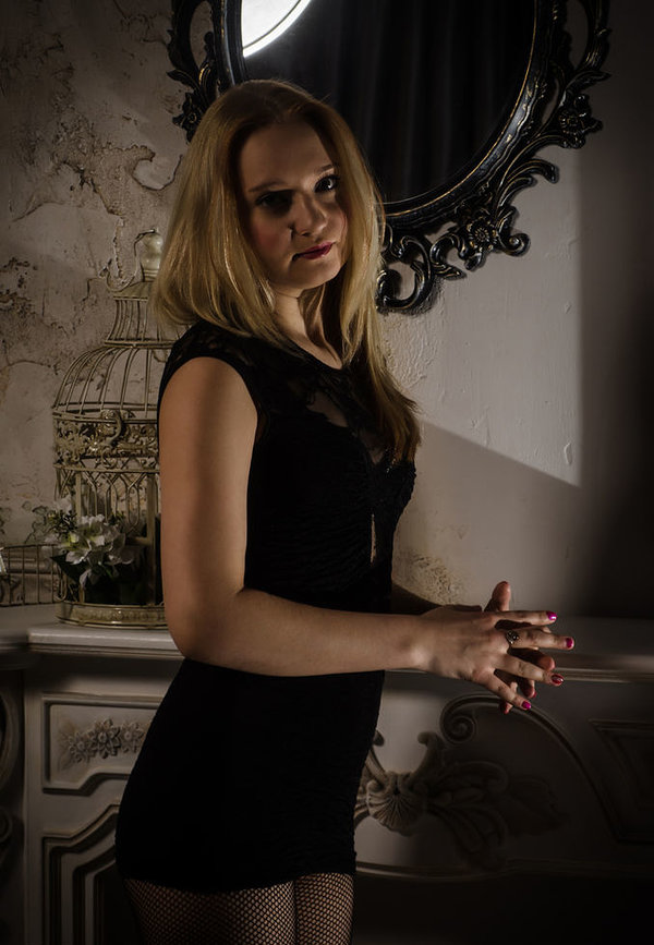 Людмила, 50 лет, 0 размер груди